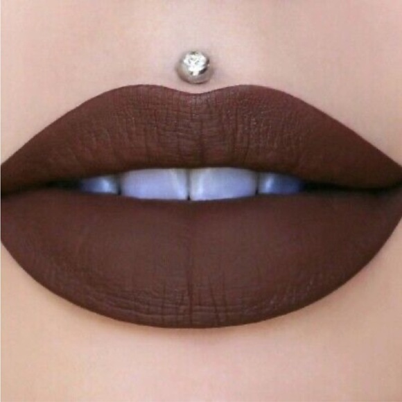 Jeffrey Star “Dominatrix” Velour Liquid Lipstick - Picture 3 of 3